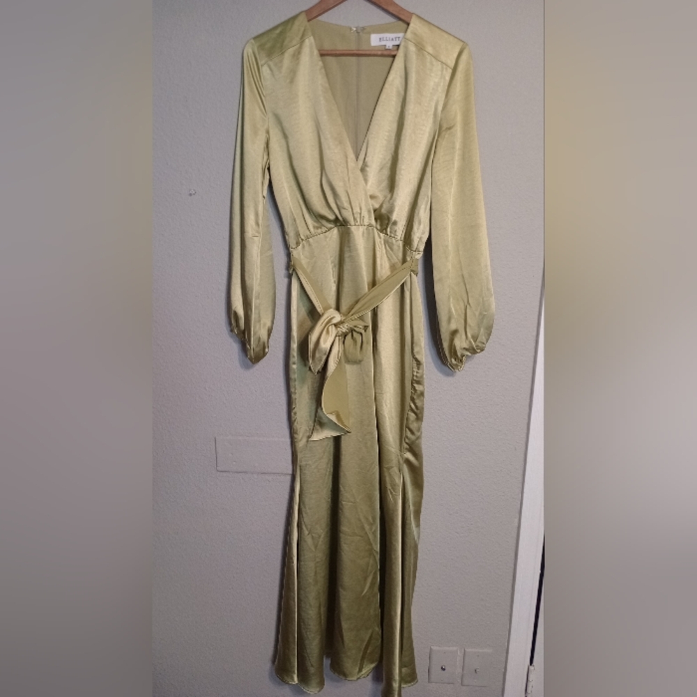 Revolve elliatt Kai Maxi Dress in Avocado - Picture 2 of 16